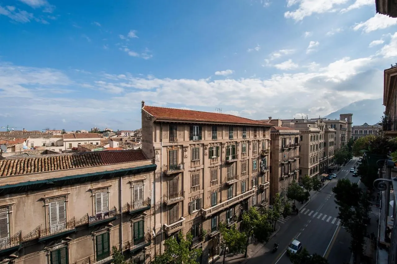 B&B Novecento Palermo Italien